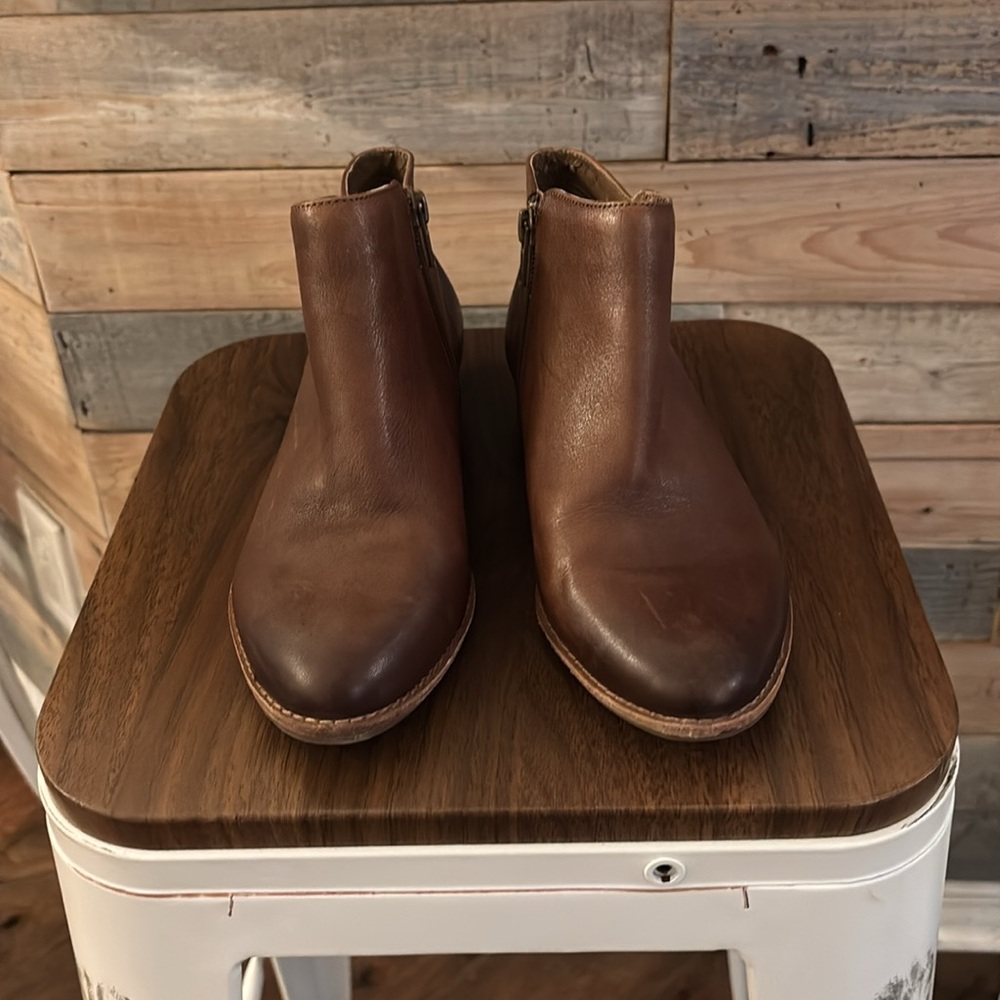 Cognac ankle leather boots. Only wore a couple of times.